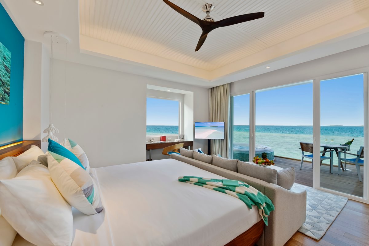 Kandima Aqua Villa with Swirl Pool Medium