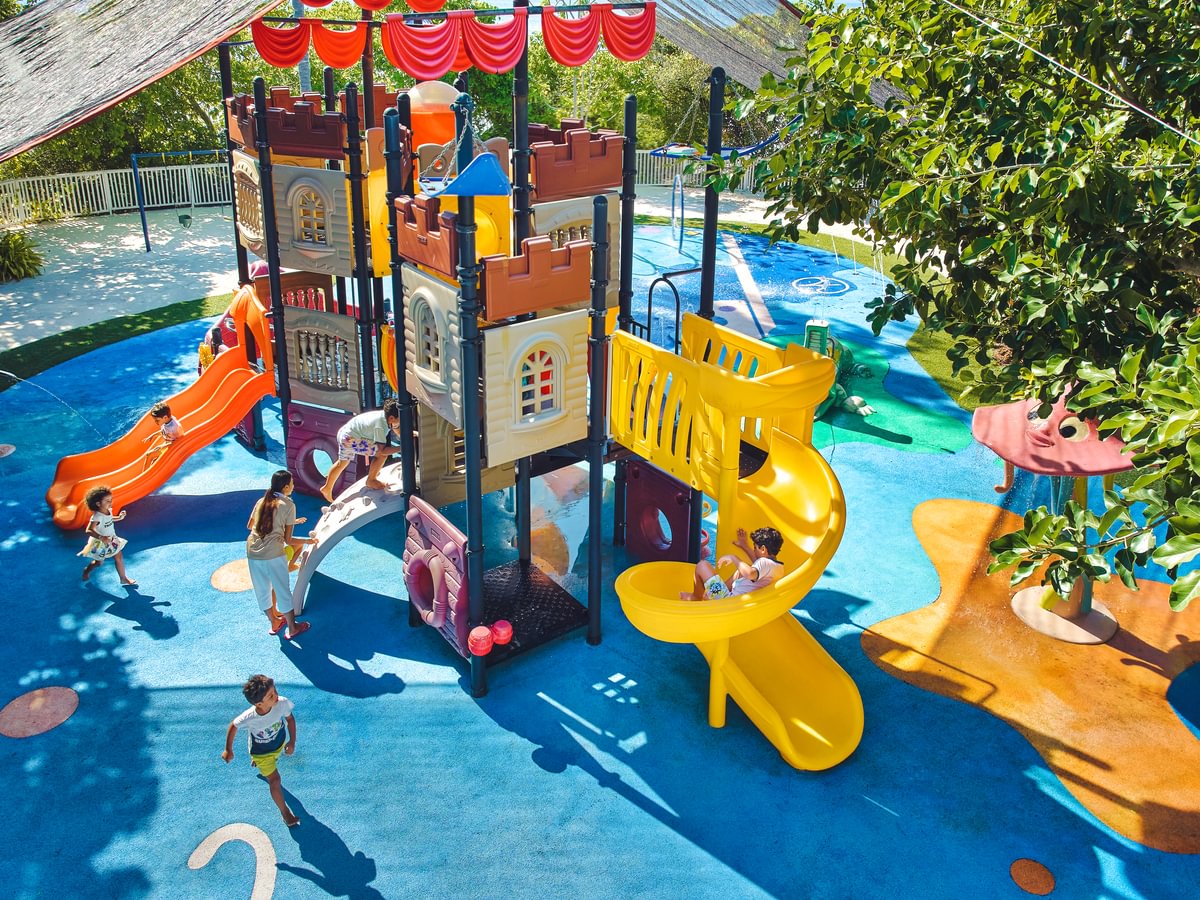 Kandima Kandiland Kids Club Medium