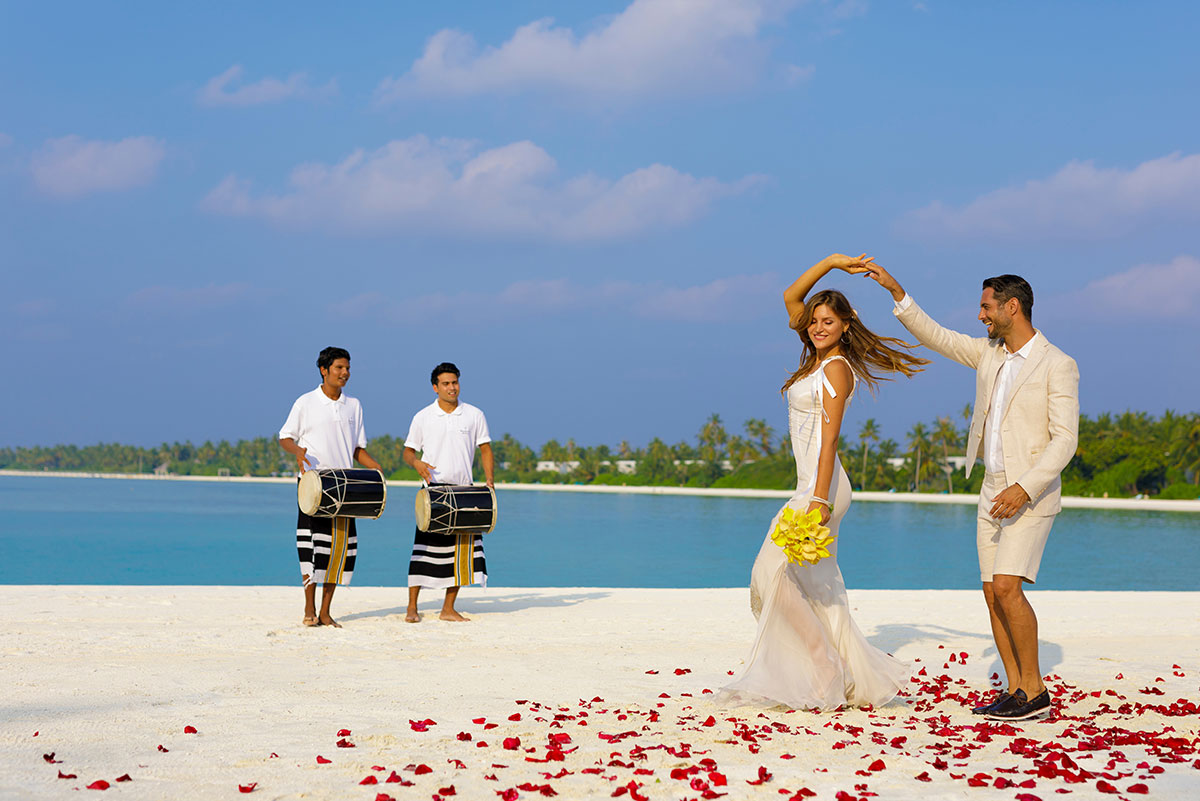 ‘I Do’ on the Beach